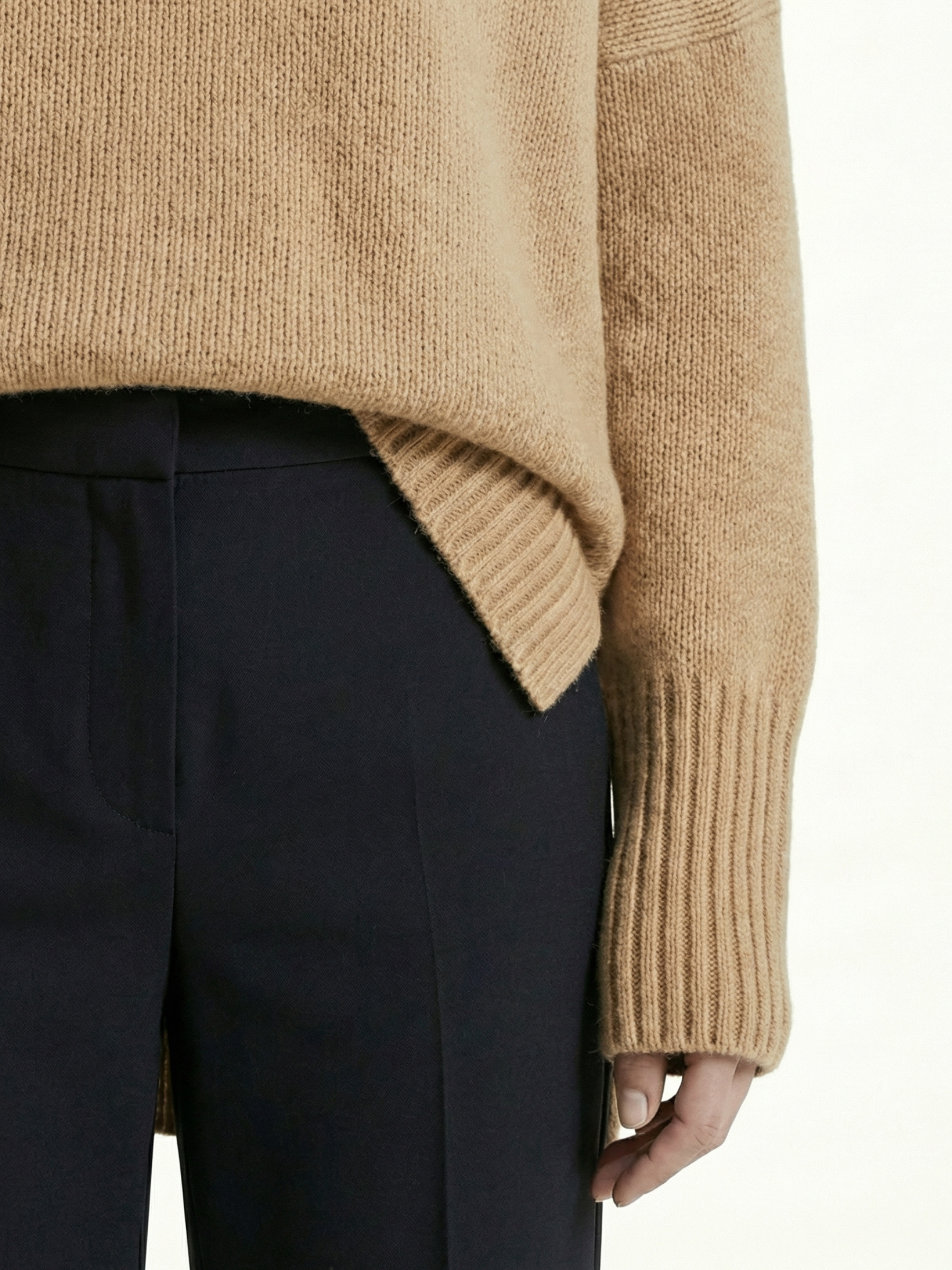 LIVIA™ | Poncho Pullover Oversize