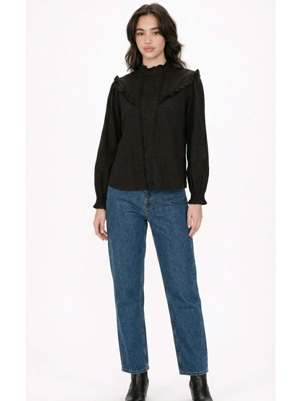 Blusa Valentina™ con volantes negro