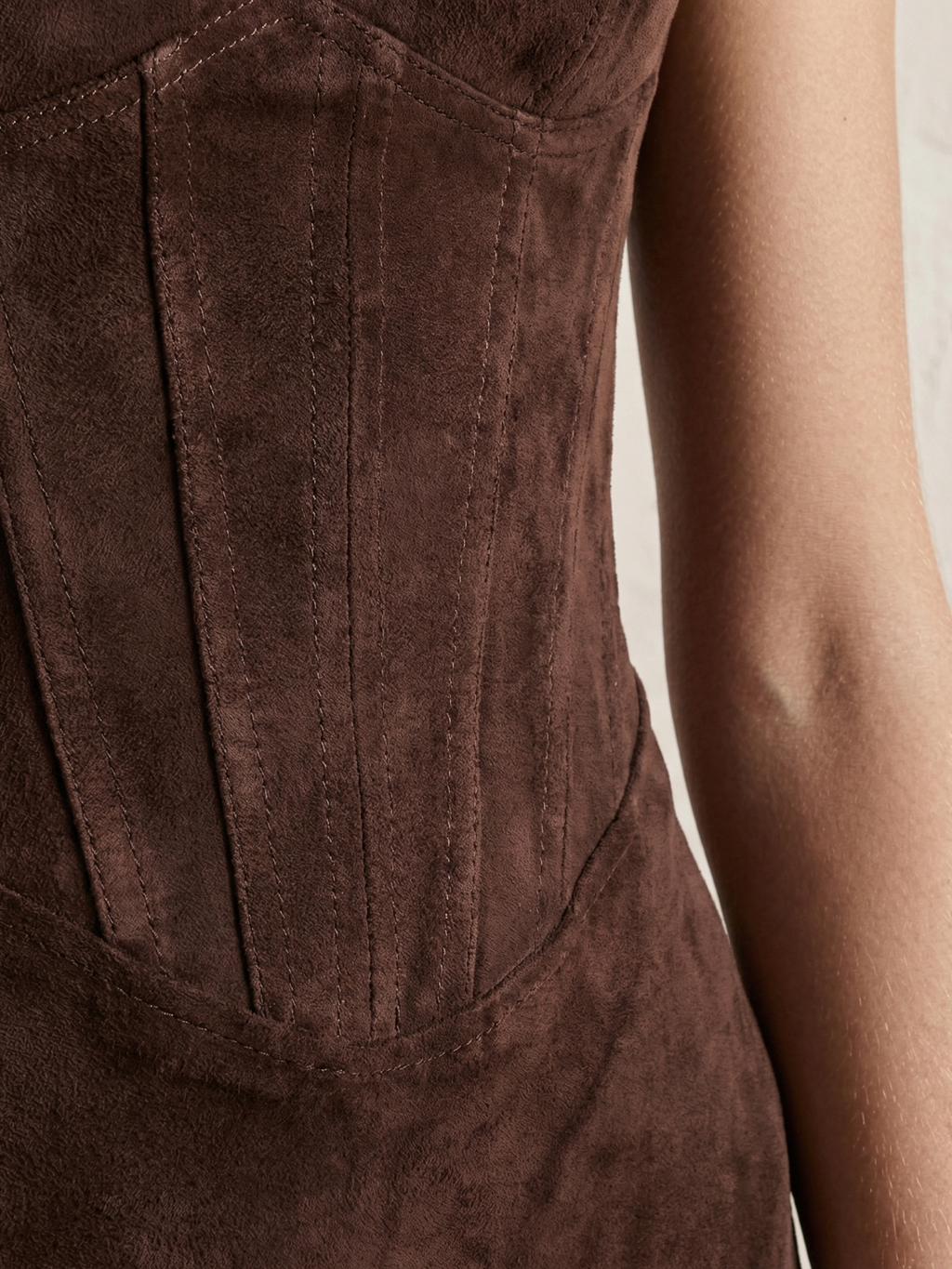 LEONOR™ | Vestido maxi de escote cuadrado