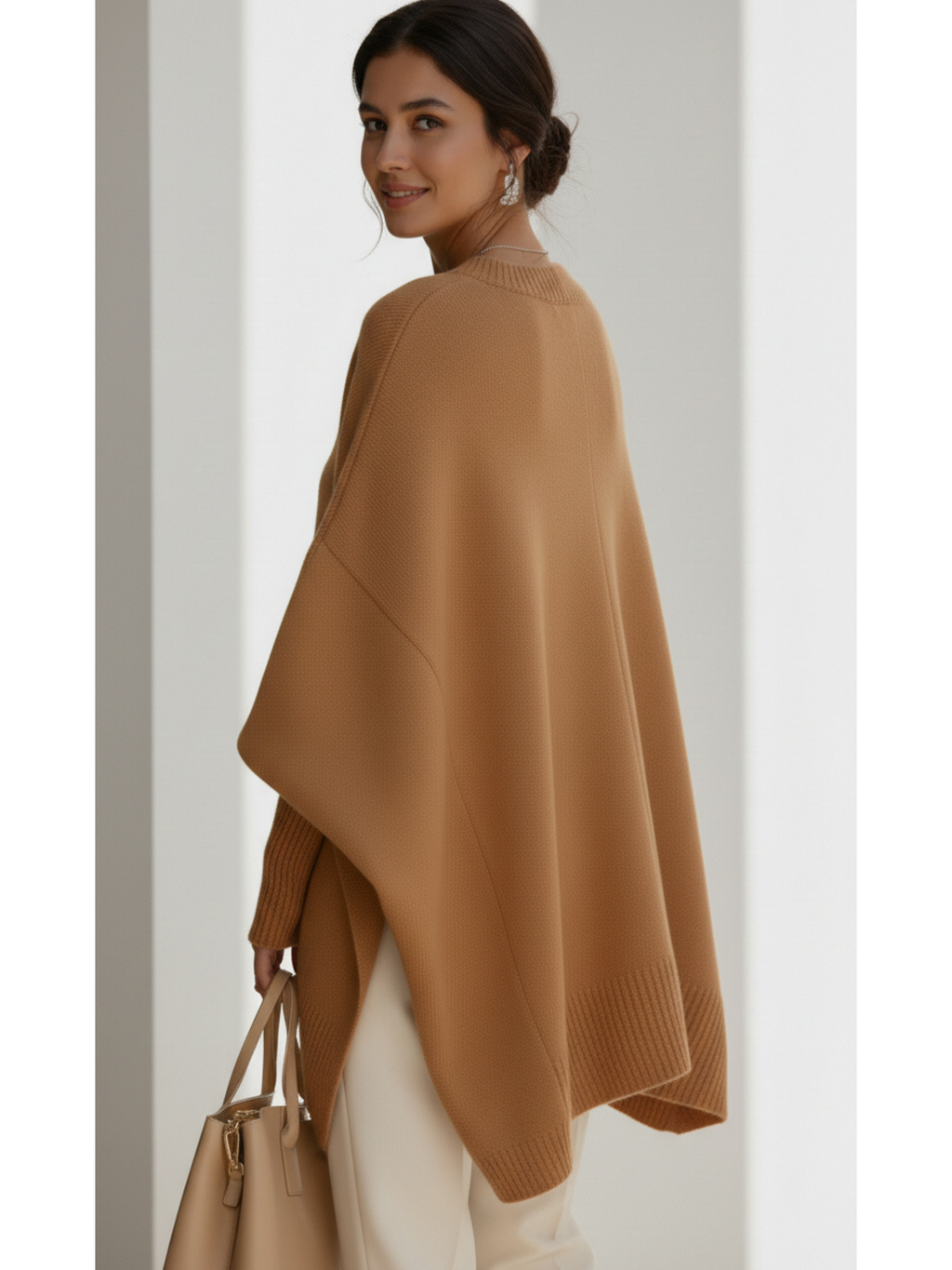 LIVIA™ | Poncho Pullover Oversize