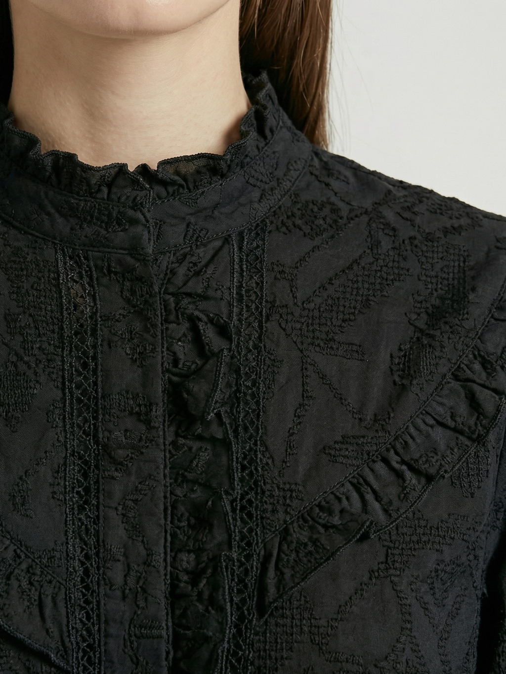 Blusa Valentina™ con volantes negro